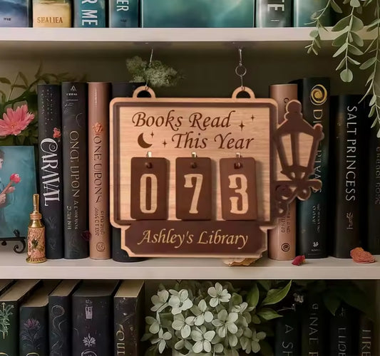 Book Counter | Personalisierbarer Holz Bücher Tracker fürs Bücherregal